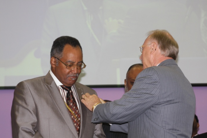 Bishop_Glenn_and_Virginia_Christian_Alliance_Chairman_Donald_N._Blake