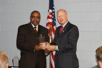 2871_-_Bishop_Henderson_and_VCA_Chairman_Don_Blake