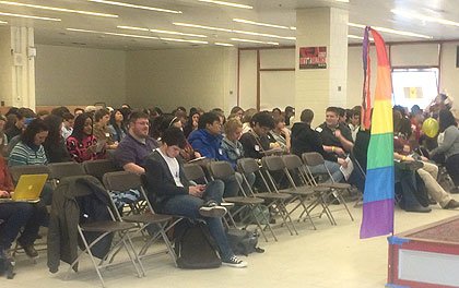 conf-crowd 420